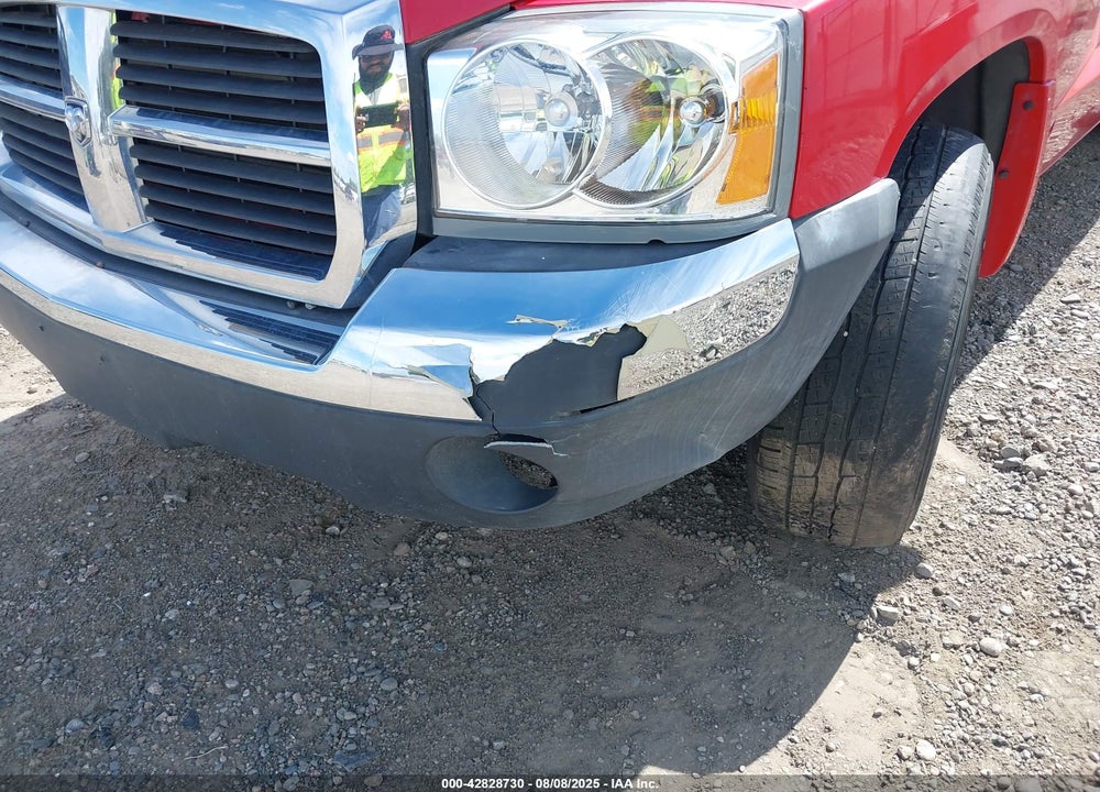 2005 DODGE DAKOTA SLT VIN: 1D7HW48N55S104123