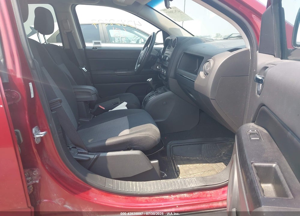 2011 JEEP COMPASS VIN: 1J4NF1FB0BD180184