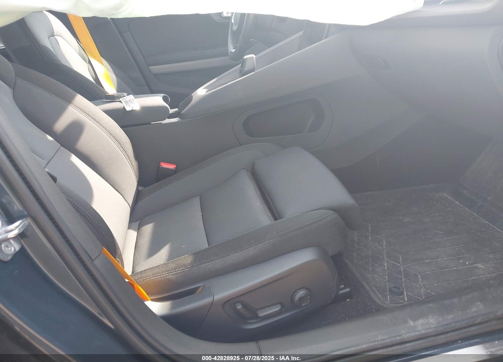 2022 POLESTAR 2 LONG RANGE DUAL MOTOR VIN: LPSED3KA7NL052550