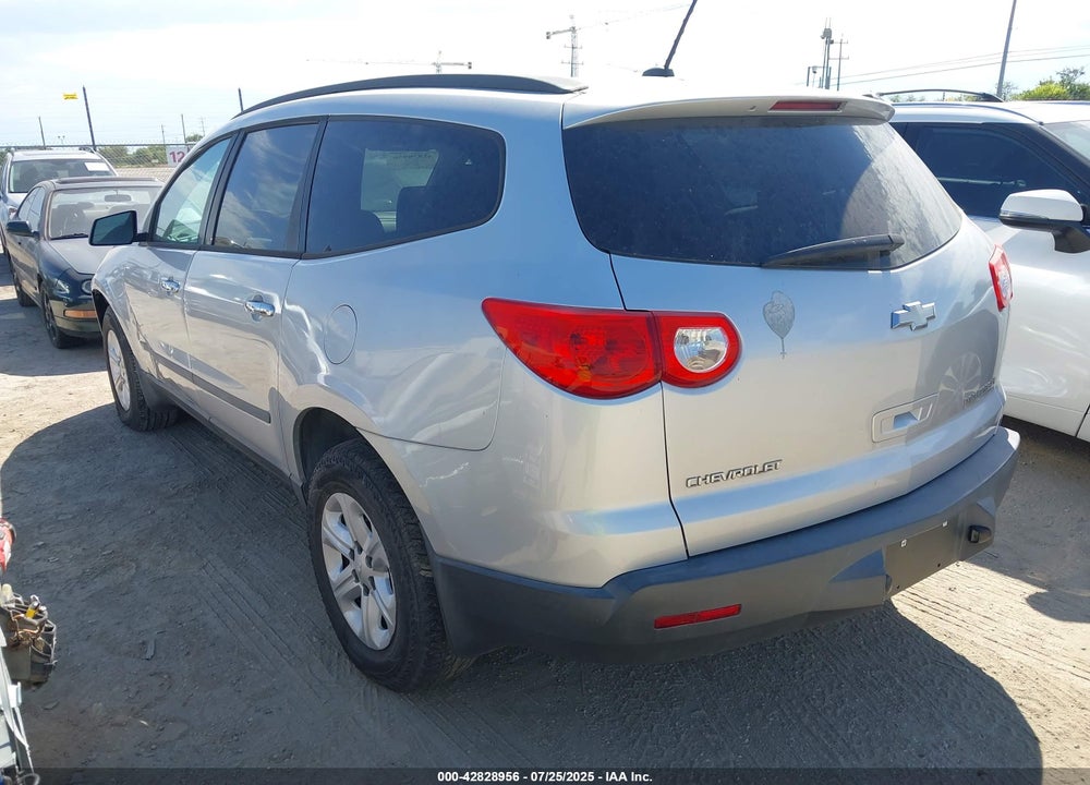 2010 CHEVROLET TRAVERSE VIN: 1GNLREEDXAS114614