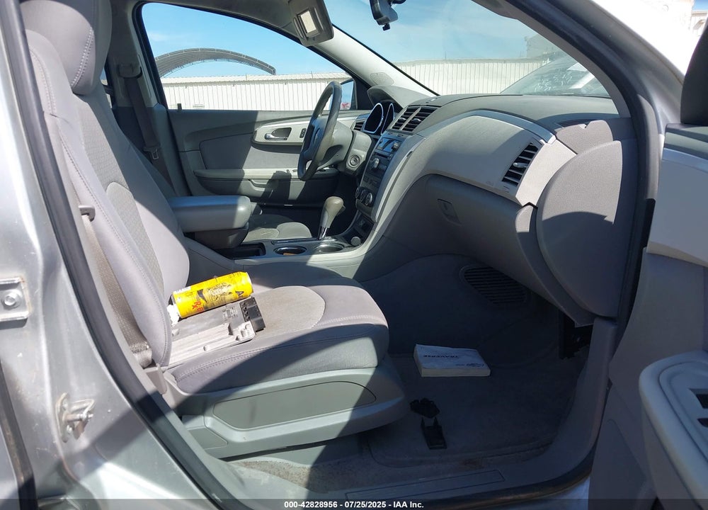 2010 CHEVROLET TRAVERSE VIN: 1GNLREEDXAS114614