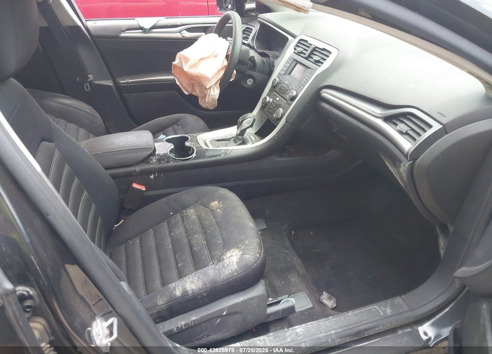 2014 FORD FUSION VIN: 1FA6P0H71E5388394