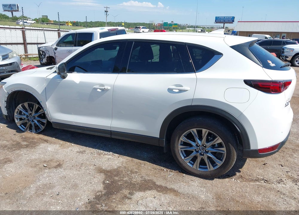 2021 MAZDA CX-5 VIN: JM3KFBEY9M0337961