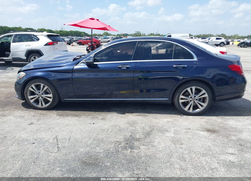 2018 MERCEDES-BENZ C 300 VIN: WDDWF4JB8JR350902