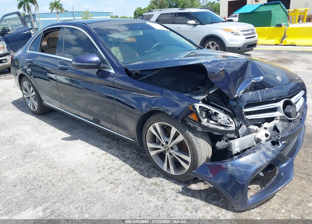 2018 MERCEDES-BENZ C 300 VIN: WDDWF4JB8JR350902