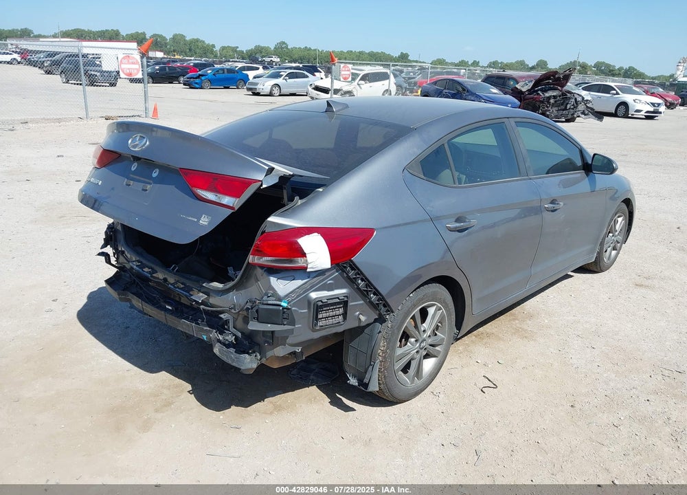 2018 HYUNDAI ELANTRA VIN: 5NPD84LF3JH296475