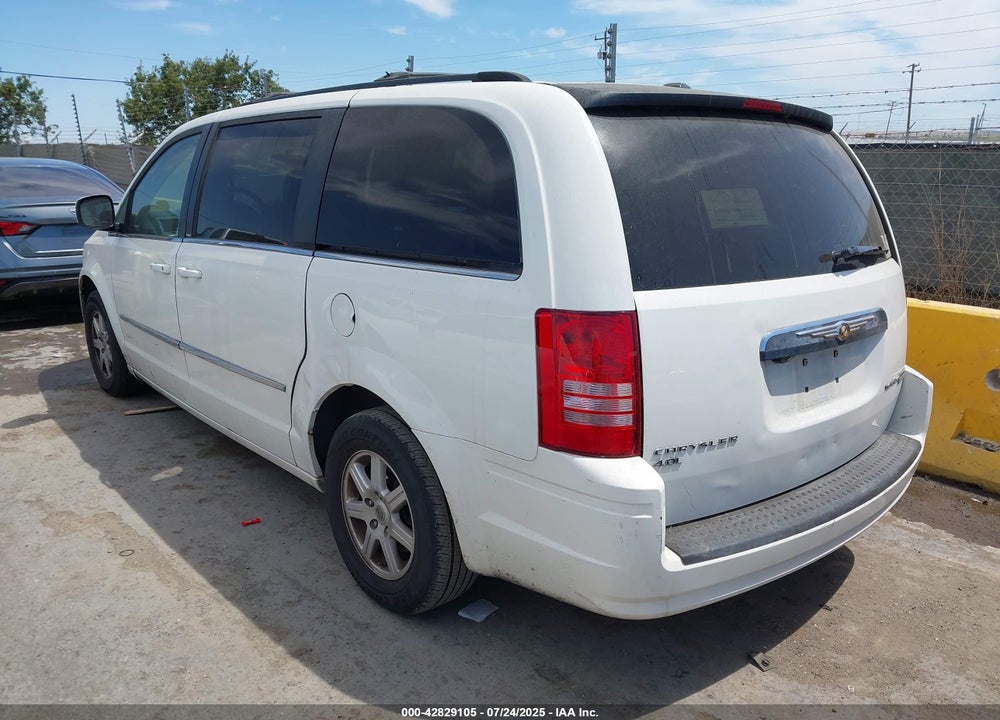 2010 CHRYSLER TOWN & COUNTRY TOURING PLUS VIN: 2A4RR8DX7AR481353