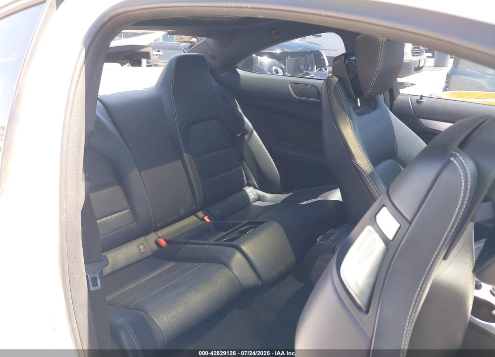 2014 MERCEDES-BENZ C CLASS VIN: WDDGJ4HB1EG328265