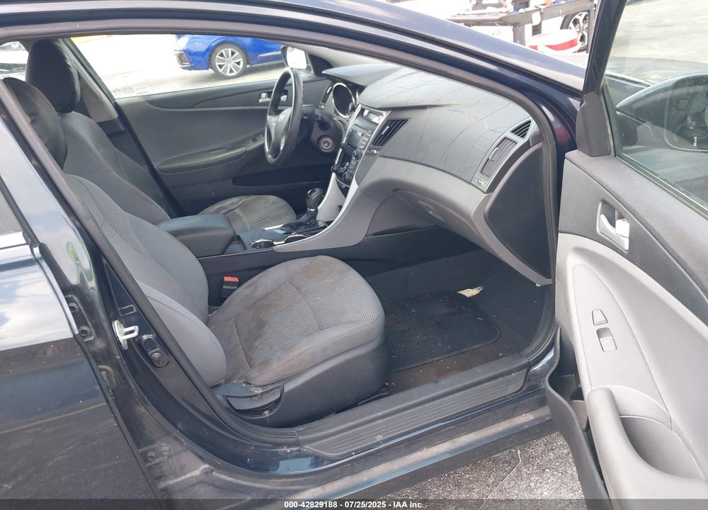 2012 HYUNDAI SONATA VIN: 5NPEB4AC8CH390398