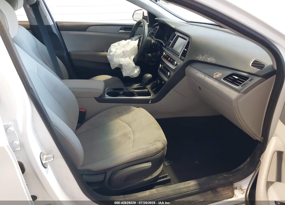 2018 HYUNDAI SONATA SE VIN: 5NPE24AF7JH594925