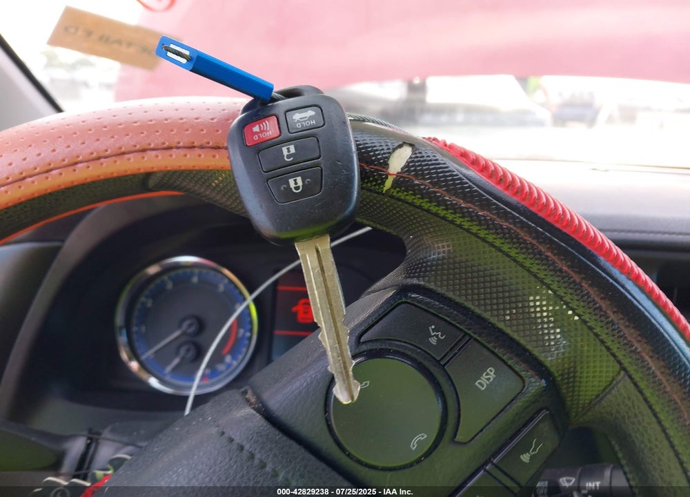 2019 TOYOTA COROLLA VIN: 5YFBURHE2KP943355