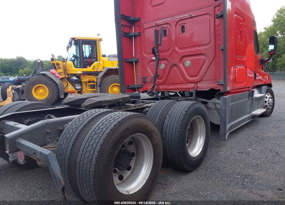 2016 FREIGHTLINER CASCADIA 125 VIN: 3AKJGLD53GSGU6472