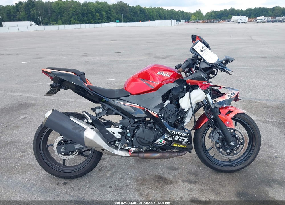 2019 KAWASAKI EX400 VIN: JKAEXKG18KDA33249