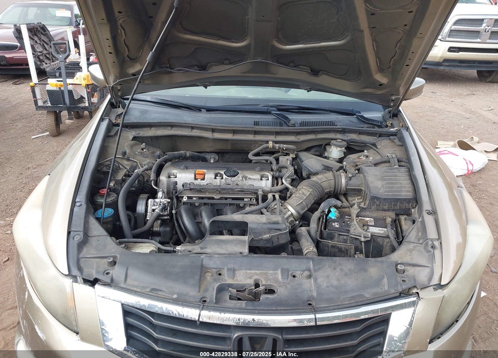 2008 HONDA ACCORD 2.4 LX VIN: 1HGCP26348A078228