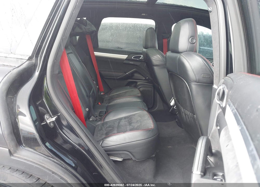 2014 PORSCHE CAYENNE VIN: WP1AD2A28ELA74131