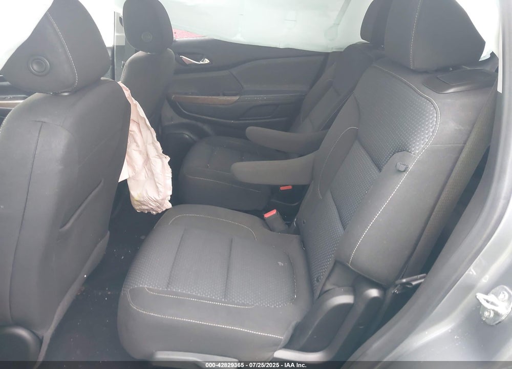 2021 GMC ACADIA VIN: 1GKKNKLA8MZ108267