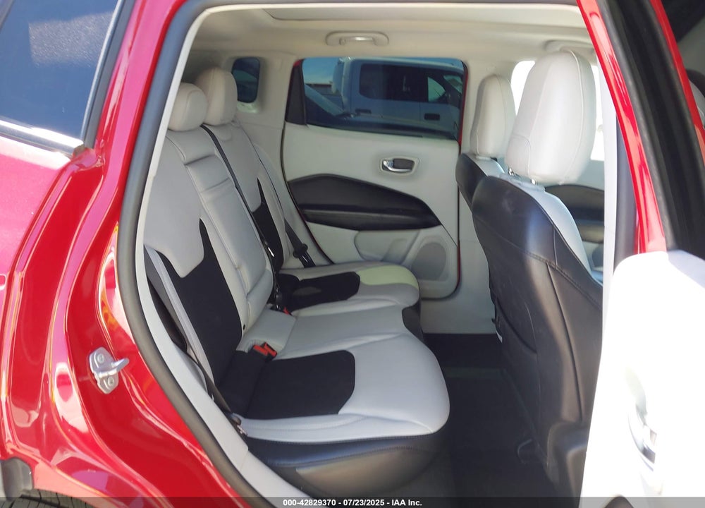 2018 JEEP COMPASS VIN: 3C4NJCBB7JT460974