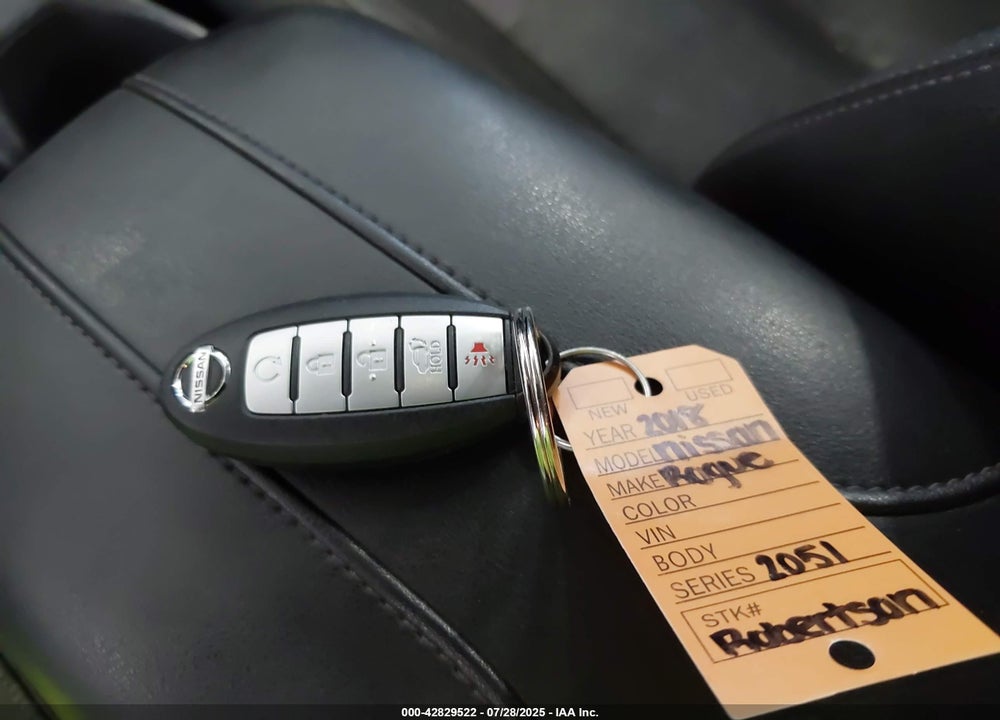 2018 NISSAN ROGUE VIN: JN8AT2MTXJW457980