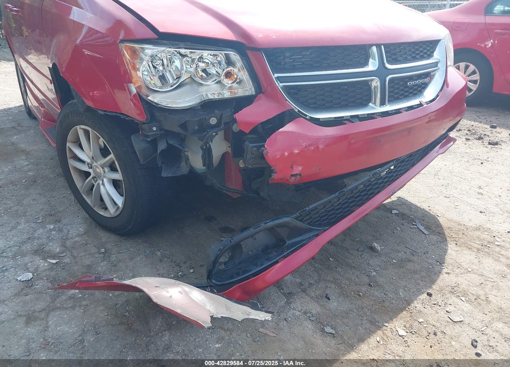 2015 DODGE GRAND CARAVAN SXT VIN: 2C4RDGCG1FR712304