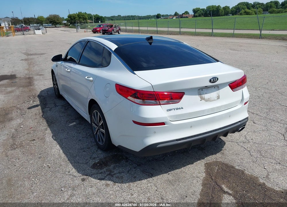 2019 KIA OPTIMA VIN: 5XXGT4L31KG330704