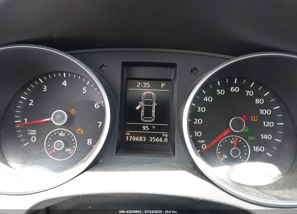 2013 VOLKSWAGEN JETTA VIN: 3VWPP7AJ6DM632950
