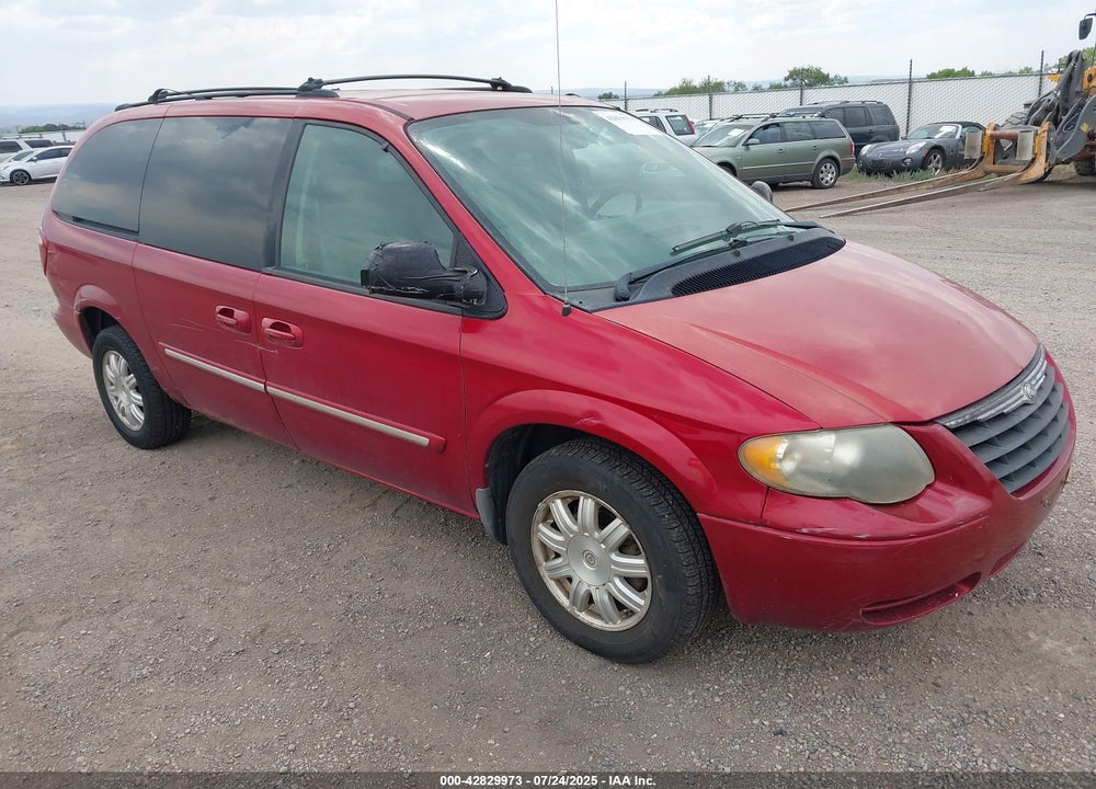 2005 CHRYSLER TOWN & COUNTRY TOURING VIN: 2C4GP54L15R207537