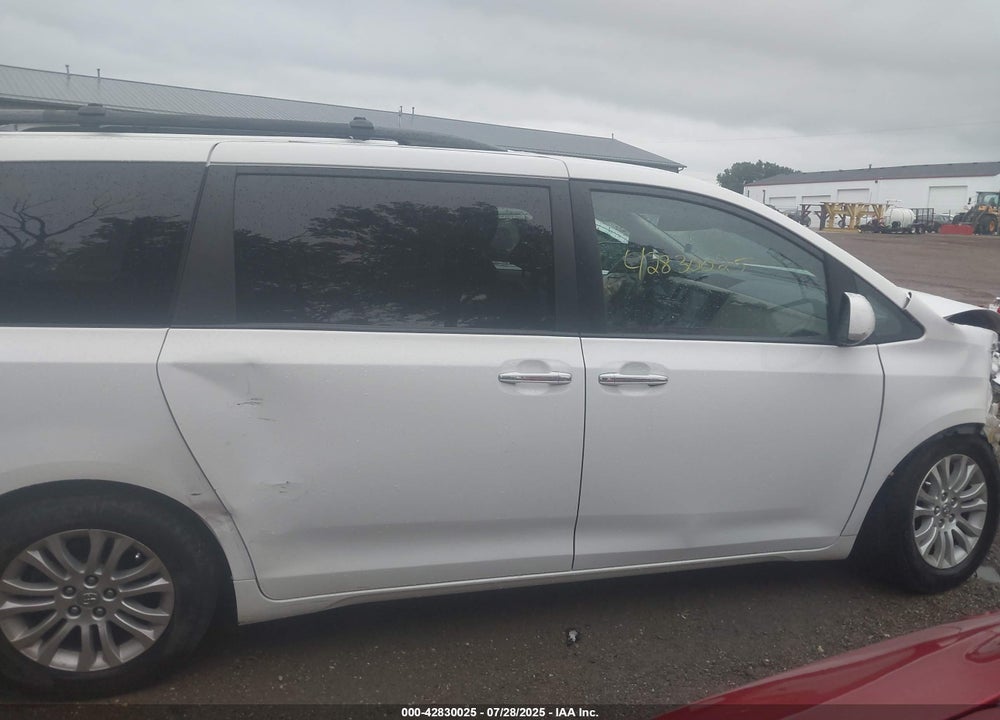 2012 TOYOTA SIENNA VIN: 5TDYK3DC7CS190142