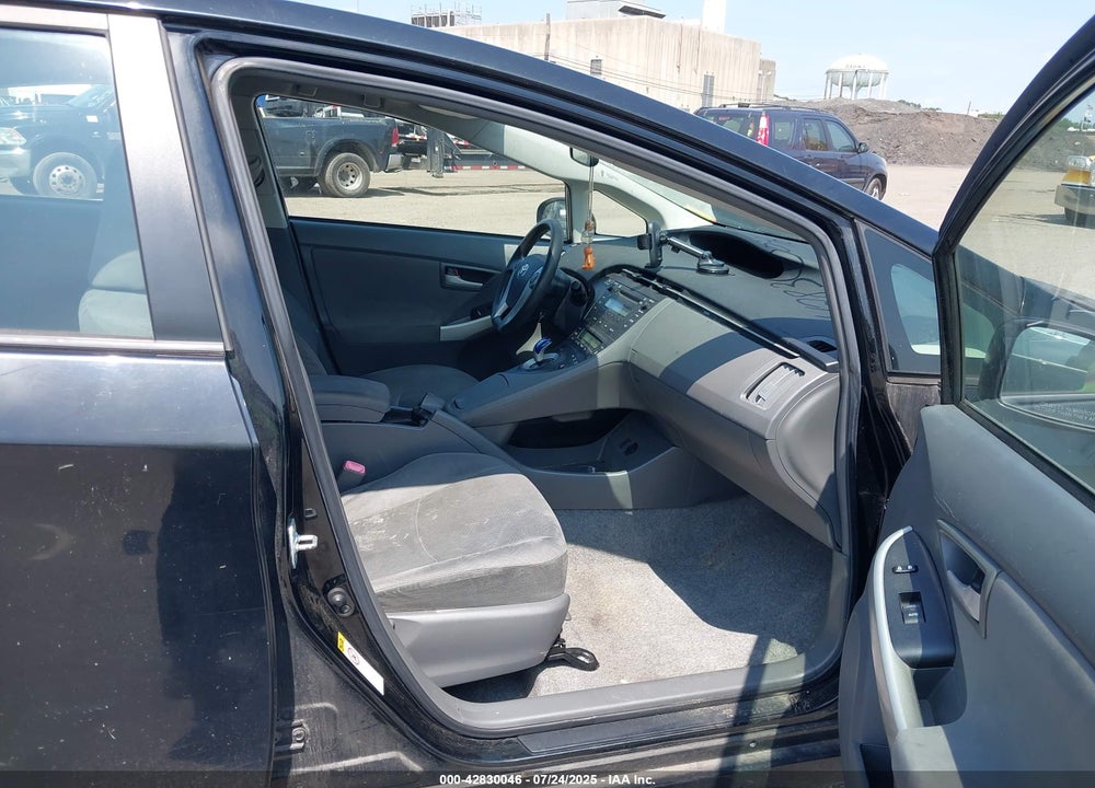 2010 TOYOTA PRIUS VIN: JTDKN3DU3A1010042