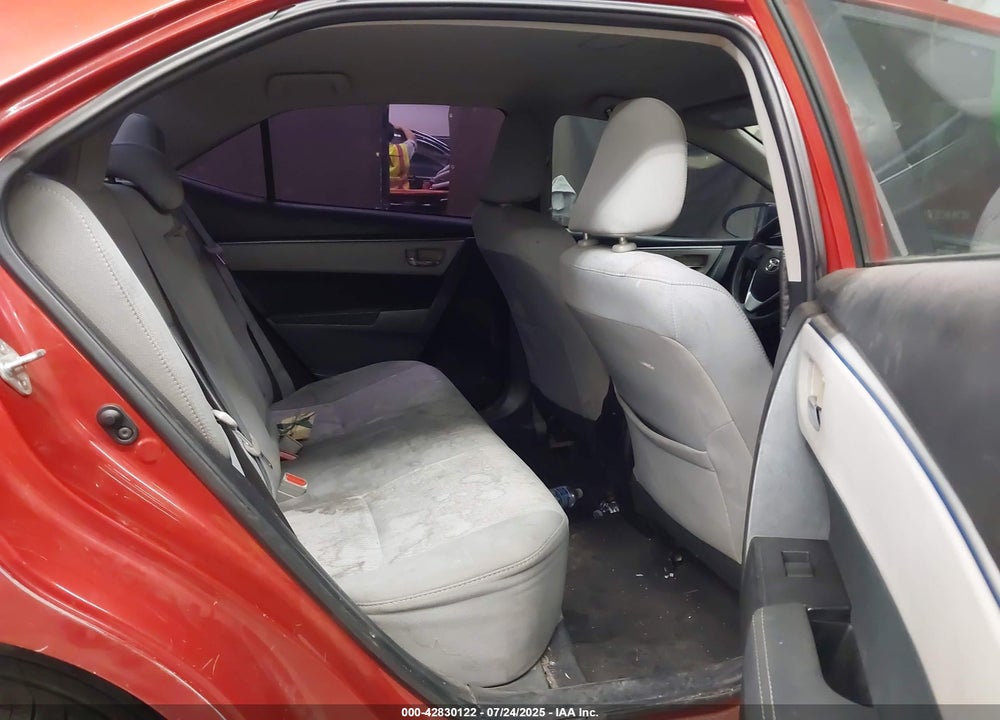 2015 TOYOTA COROLLA VIN: 5YFBURHEXFP362028