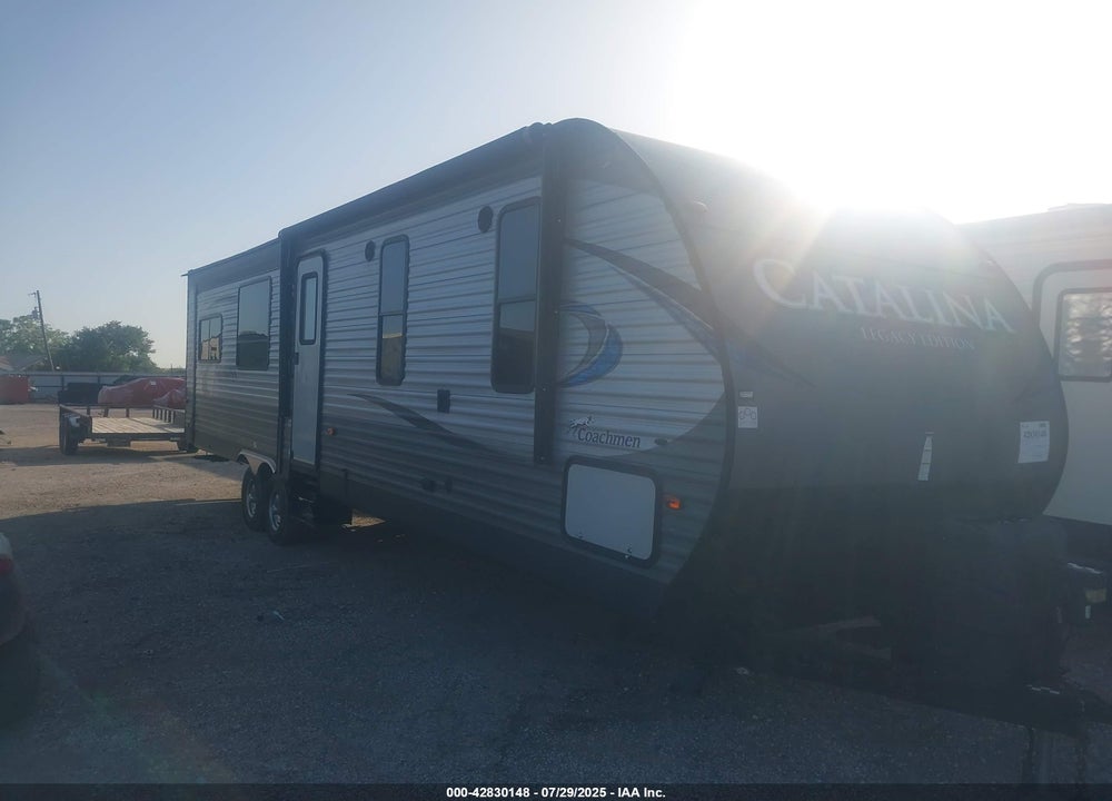 2018 FOREST RIVER CATALINA 333RETS VIN: 5ZT2CAYB2JX012184