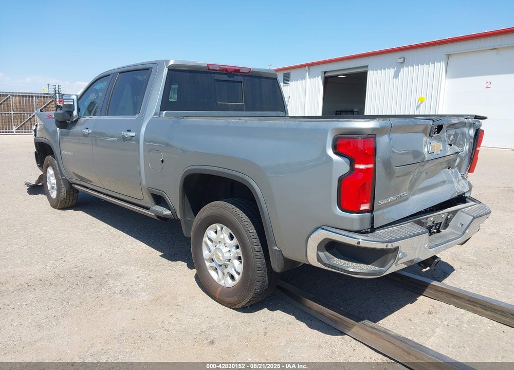 2024 CHEVROLET SILVERADO 2500HD 4WD STANDARD BED LTZ VIN: 2GC4YPE71R1110307