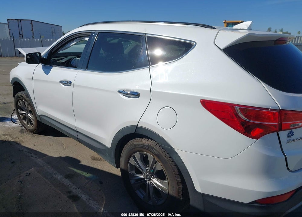 2016 HYUNDAI SANTA FE VIN: 5XYZU3LB9GG363640