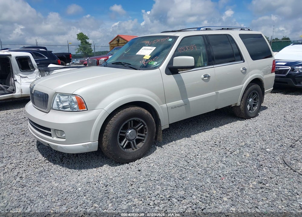 2006 LINCOLN NAVIGATOR LUXURY/ULTIMATE VIN: 5LMFU28576LJ01871