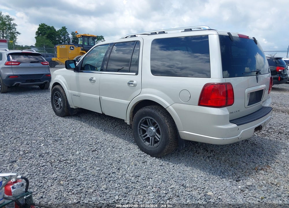 2006 LINCOLN NAVIGATOR LUXURY/ULTIMATE VIN: 5LMFU28576LJ01871
