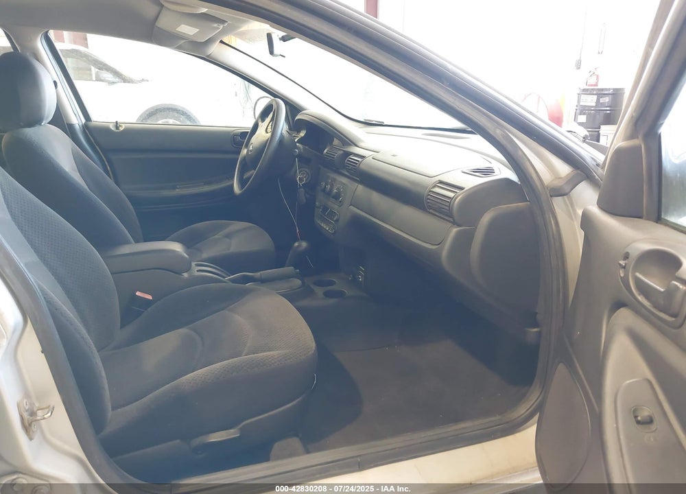 2005 DODGE STRATUS VIN: 1B3EL46X75N559047