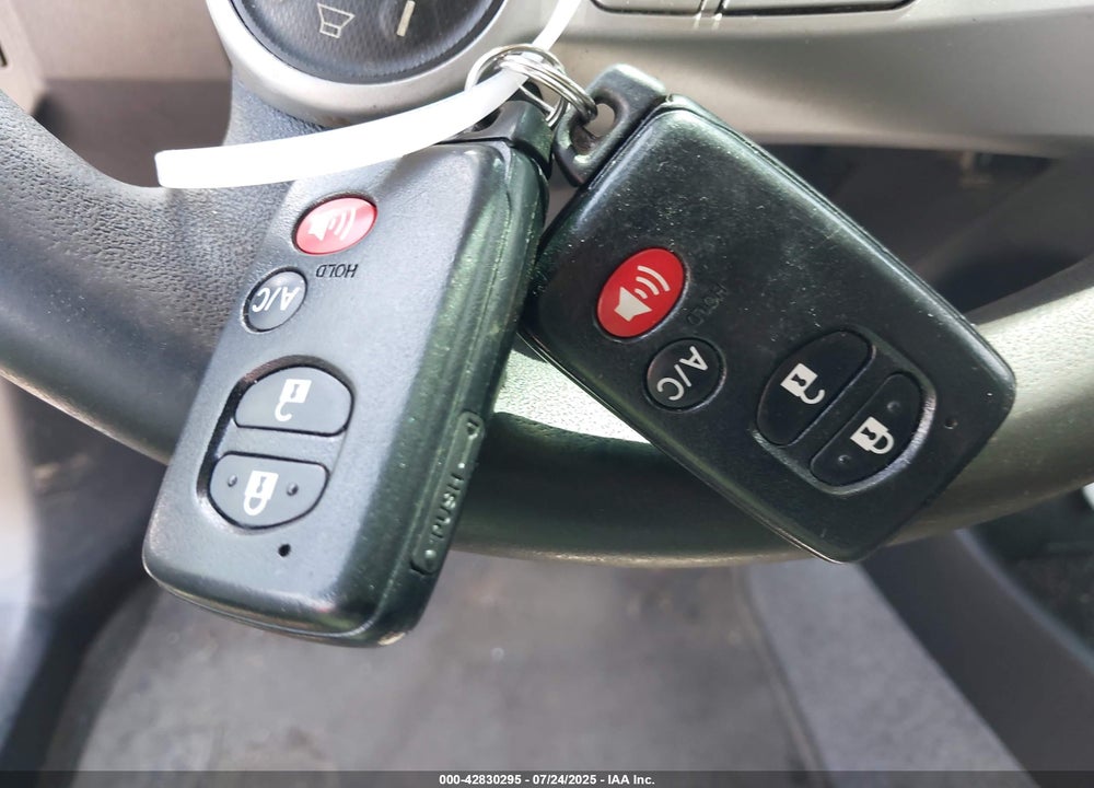 2012 TOYOTA PRIUS PLUG-IN VIN: JTDKN3DP1C3012776