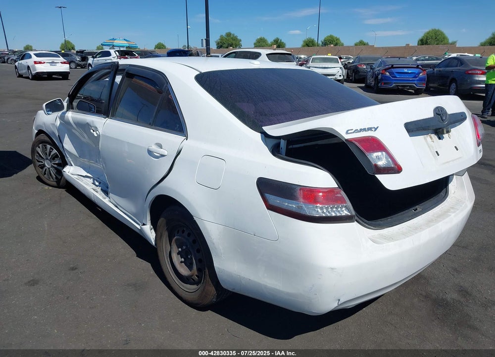 2011 TOYOTA CAMRY LE VIN: 4T1BF3EK2BU581205