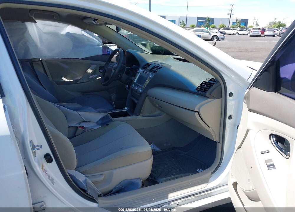 2011 TOYOTA CAMRY LE VIN: 4T1BF3EK2BU581205