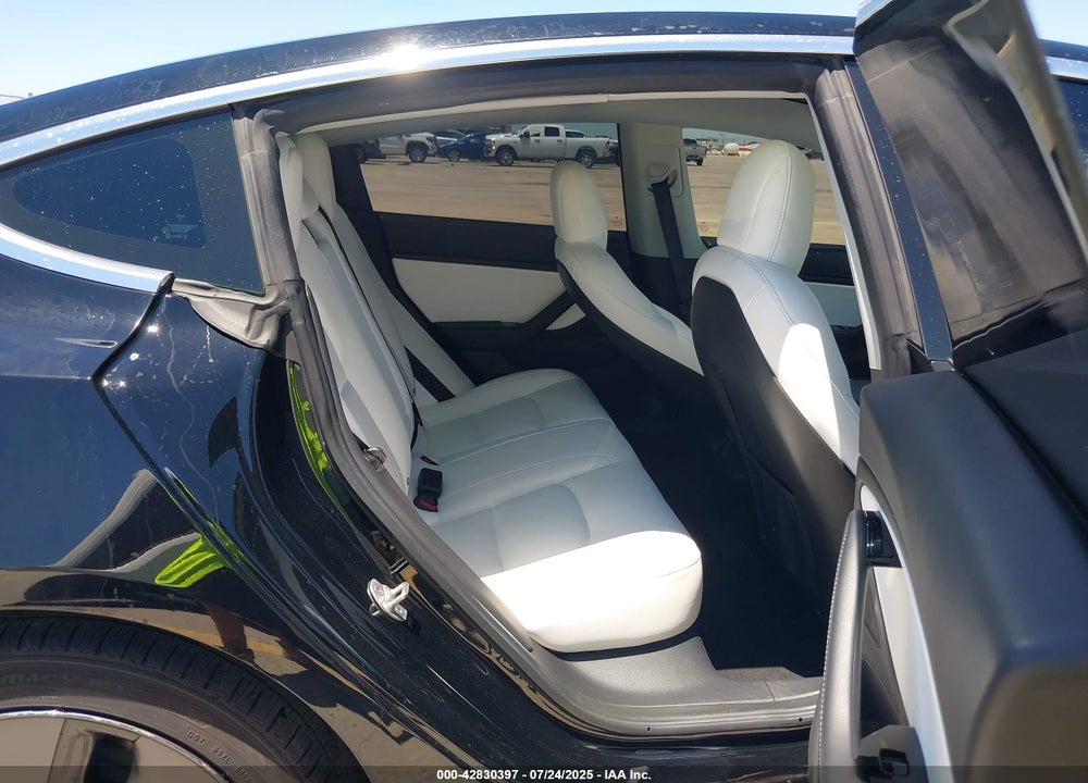 2018 TESLA MODEL 3 LONG RANGE/MID RANGE VIN: 5YJ3E1EAXJF166387