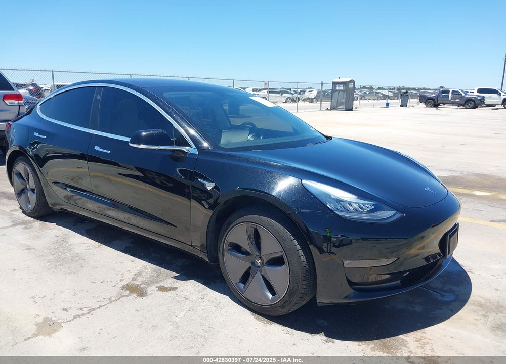 2018 TESLA MODEL 3 LONG RANGE/MID RANGE VIN: 5YJ3E1EAXJF166387
