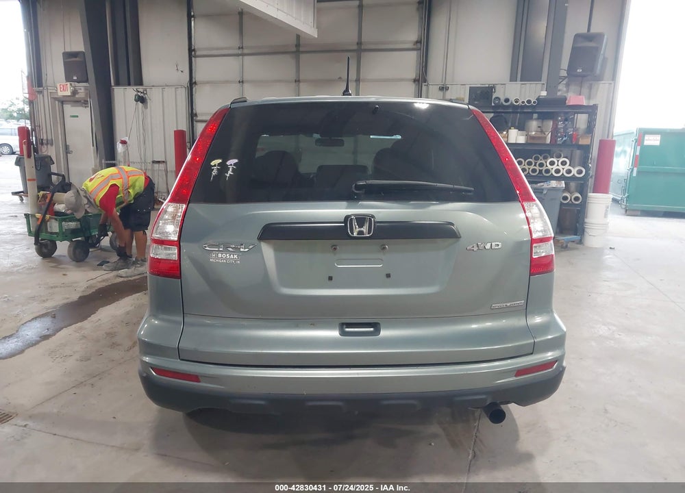 2011 HONDA CR-V VIN: 5J6RE4H44BL014065
