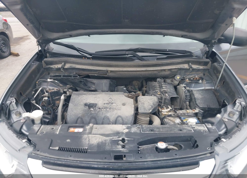 2018 MITSUBISHI OUTLANDER ES VIN: JA4AZ3A34JJ003543