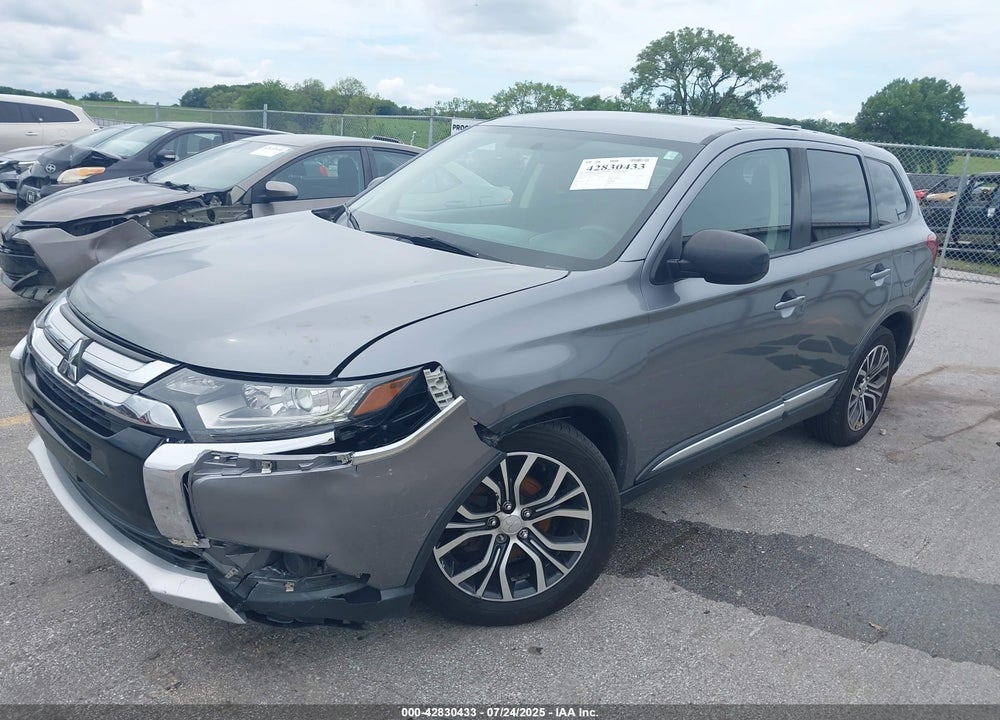 2018 MITSUBISHI OUTLANDER ES VIN: JA4AZ3A34JJ003543
