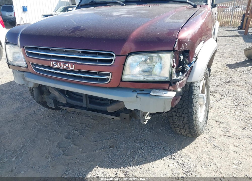 2000 ISUZU TROOPER LIMITED/LS/S VIN: JACDJ58X3Y7J18638