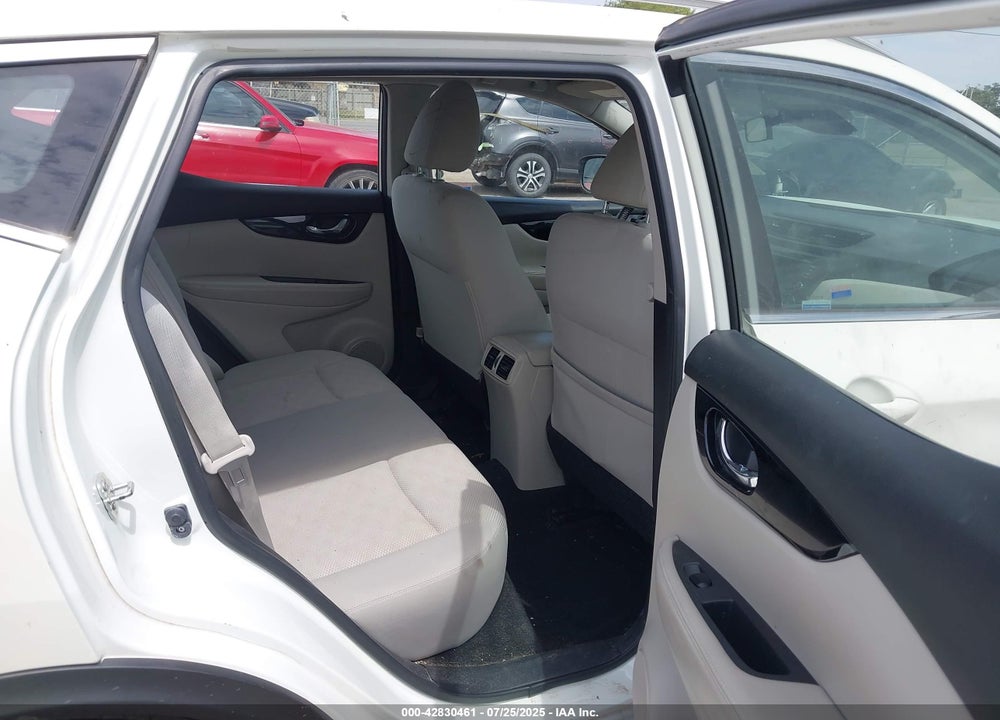 2019 NISSAN ROGUE SPORT VIN: JN1BJ1CP4KW219227