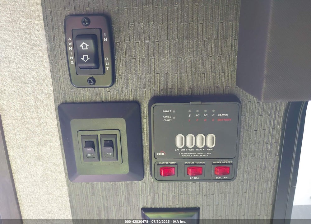 2021 OTHER JAYCO VIN: 1UJBJ0BM7M75N0184