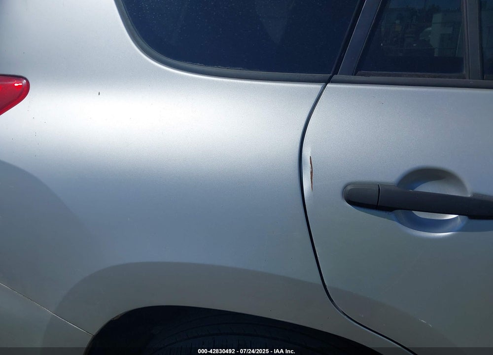 2011 TOYOTA RAV4 VIN: 2T3BF4DV2BW102421