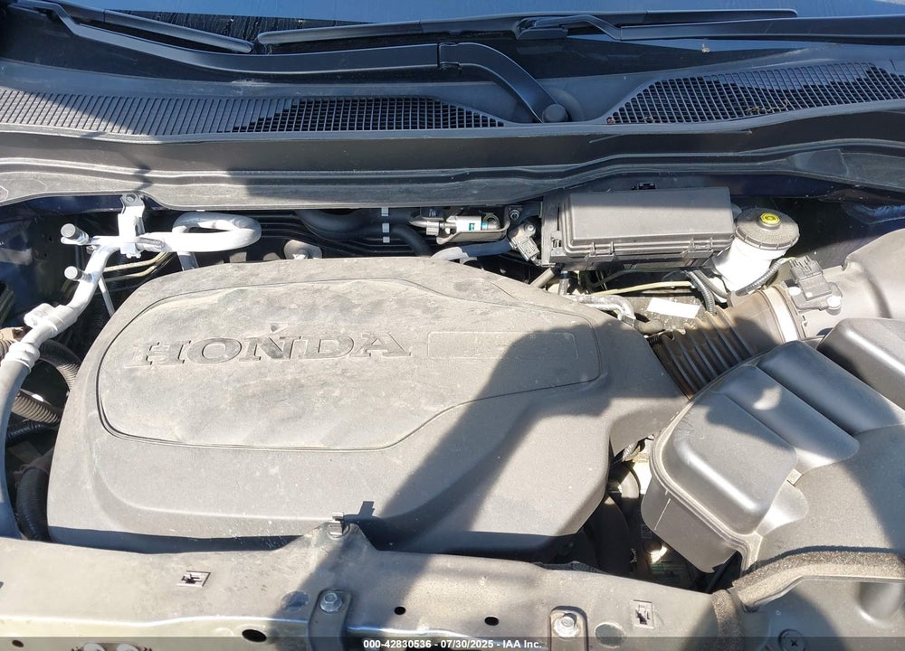 2021 HONDA PASSPORT VIN: 5FNYF8H90MB021540