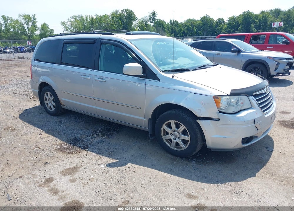 2010 CHRYSLER TOWN & COUNTRY VIN: 2A4RR5D12AR130117