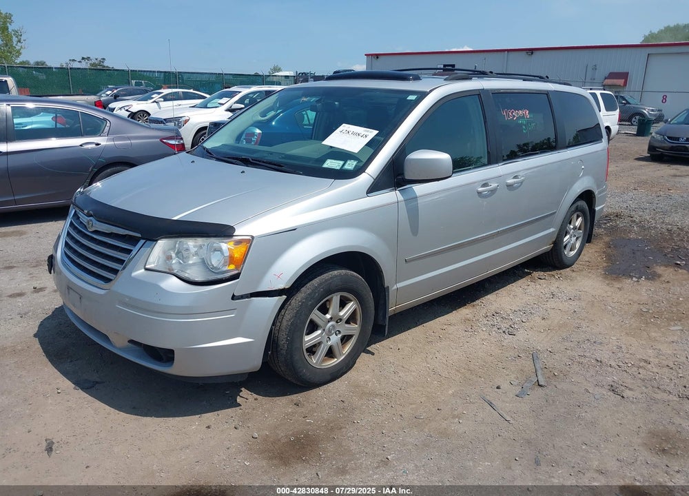 2010 CHRYSLER TOWN & COUNTRY VIN: 2A4RR5D12AR130117